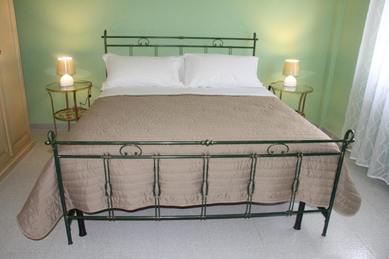 Montesilvano Marina Ari B&B מראה חיצוני תמונה