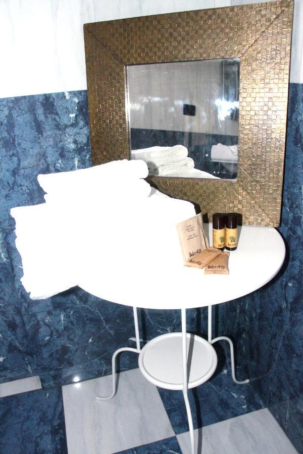 Montesilvano Marina Ari B&B מראה חיצוני תמונה